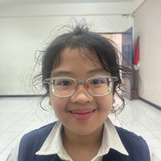 Evelyn Aleia Raimond Kristantus